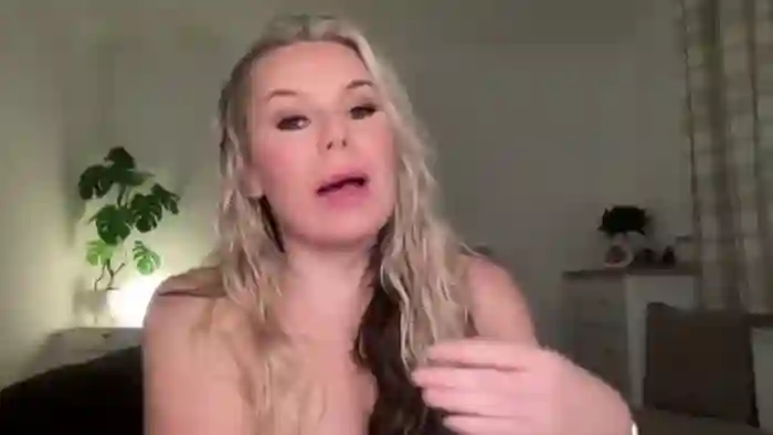 LarasDen