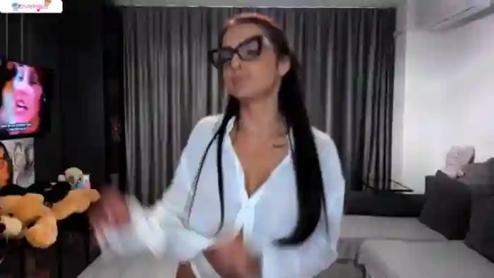 LindsayDee