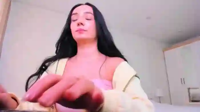 Karlee_Grey_