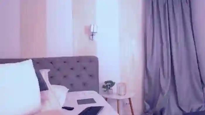 NaomiNasssh