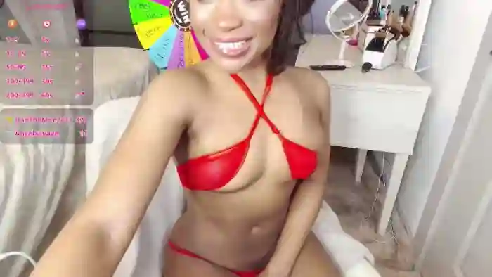AaliyahT