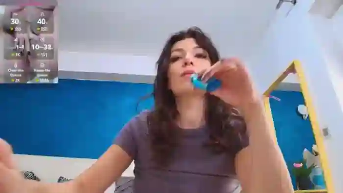 Anna_Lewis