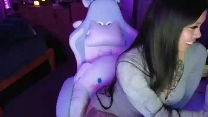 dolllface