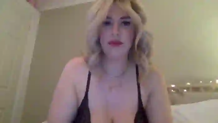 Roxy_Reveals