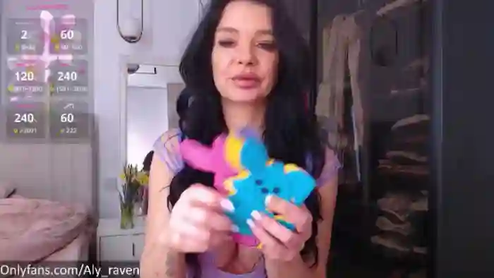 Aly_Ravennx