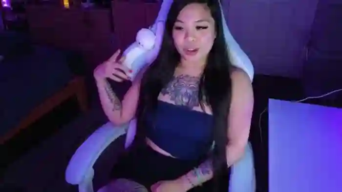 dolllface