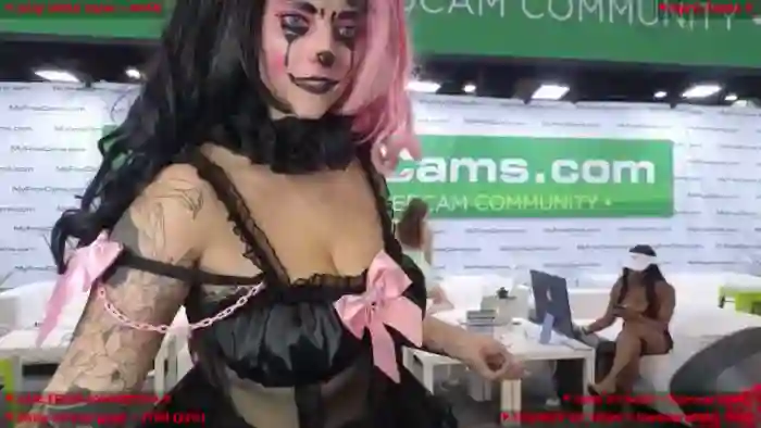 MollyMeowz