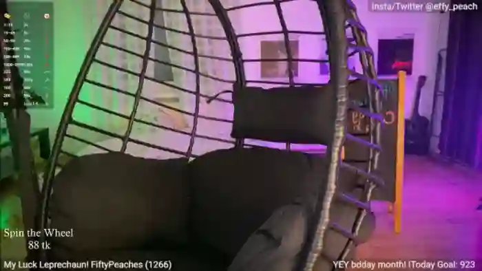 Effy_peach