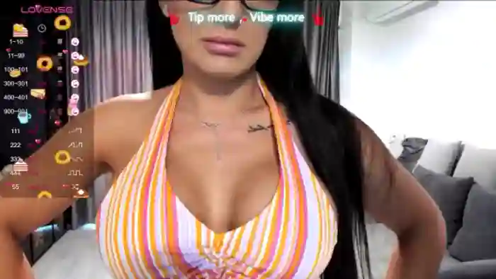 LindsayDee