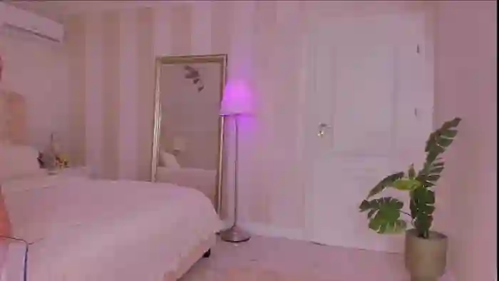 MayaDi_