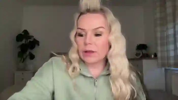 LarasDen