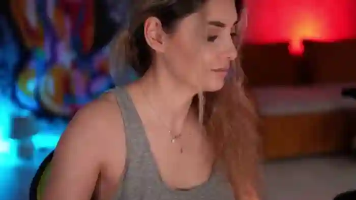 Allie_Synn