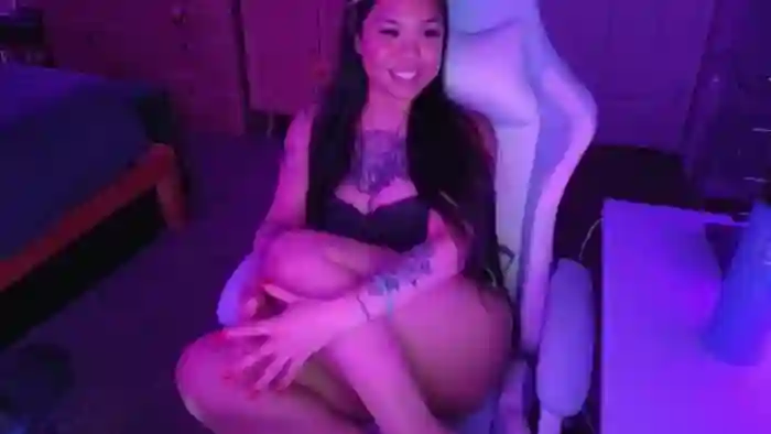dolllface
