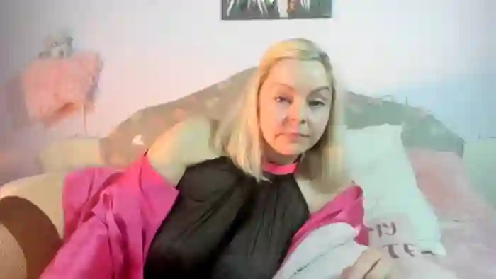 BlondeKylie