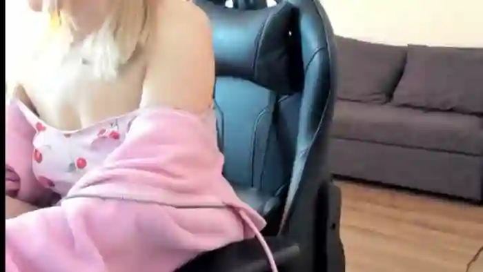 Juicy_Cherry6