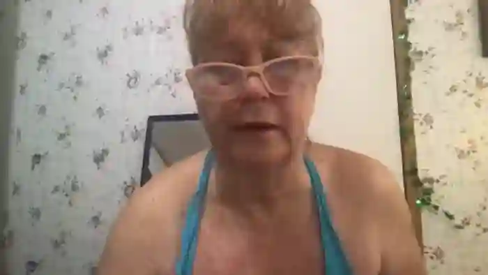 Curvygranny54