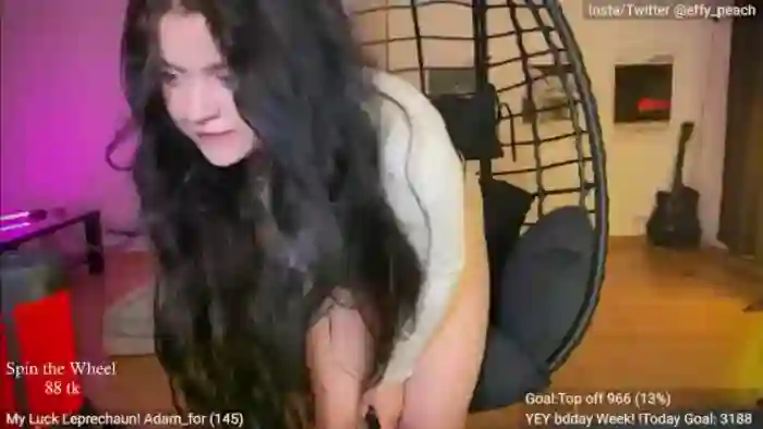 Effy_peach