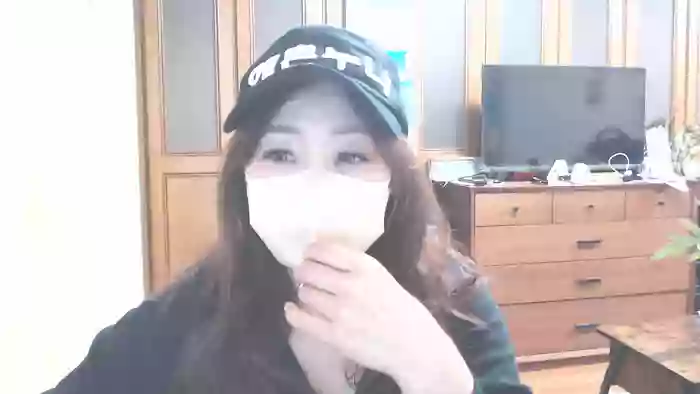 lily24