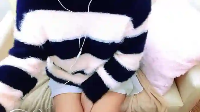 uxuHINAuxu