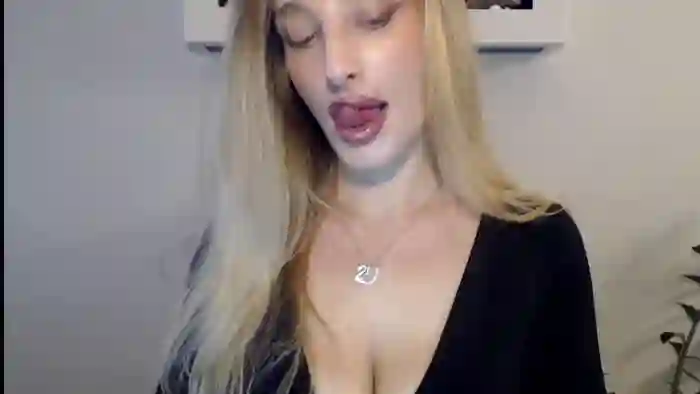 MarilynAlone