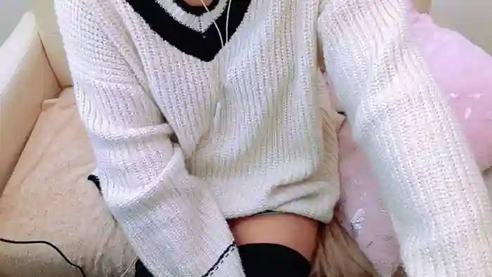 uxuHINAuxu