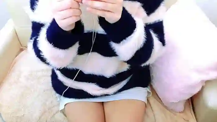 uxuHINAuxu
