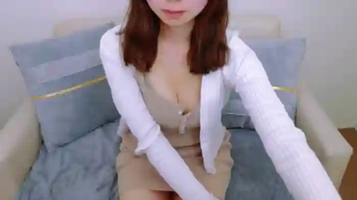 oYUxNAo