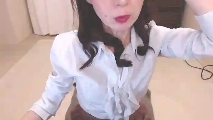 poMAYUoq