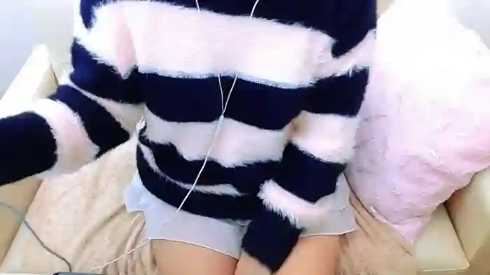 uxuHINAuxu