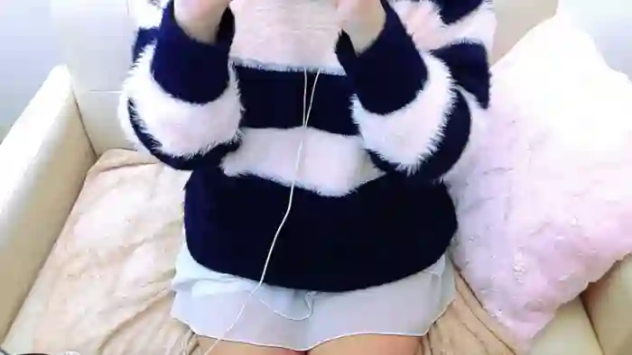 uxuHINAuxu