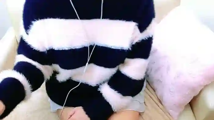 uxuHINAuxu