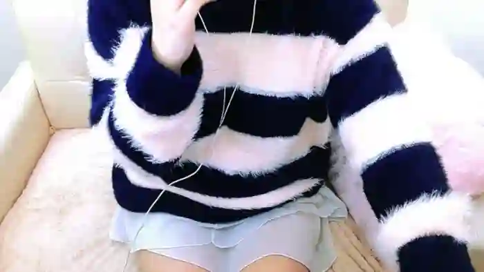 uxuHINAuxu