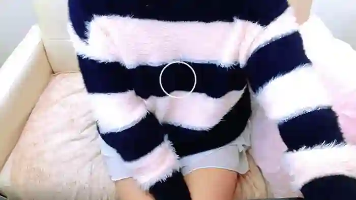 uxuHINAuxu