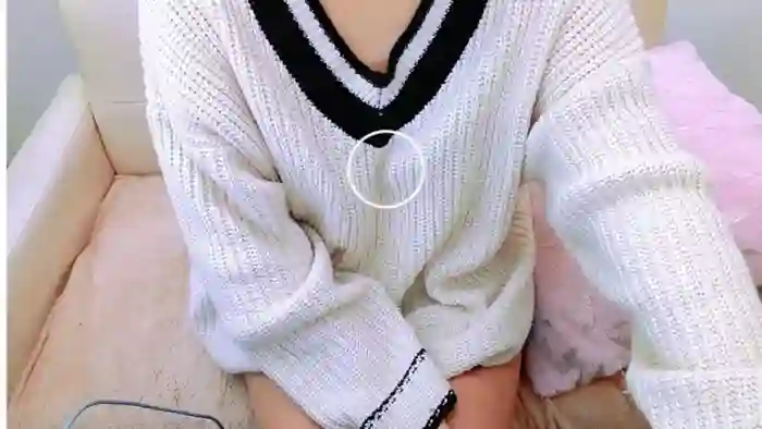 uxuHINAuxu