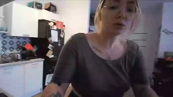 _Blondiebaby_