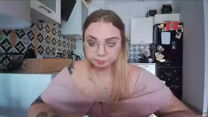 _Blondiebaby_