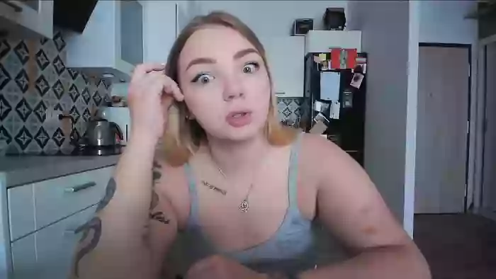 _Blondiebaby_