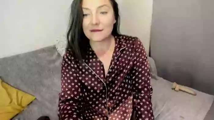 Mia3Bit_MiaMILF