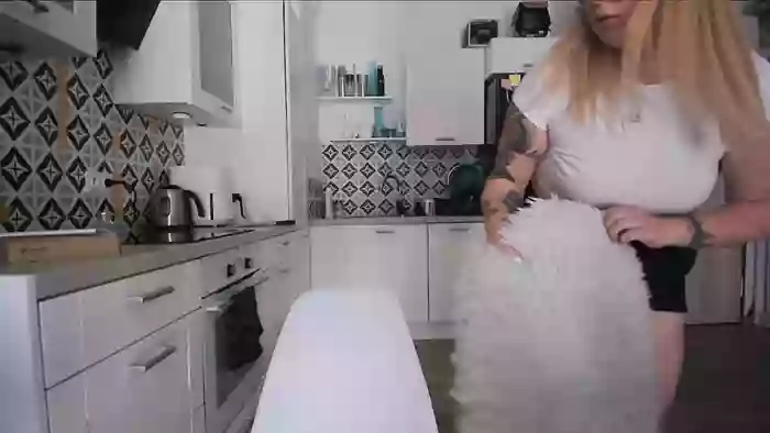 _Blondiebaby_