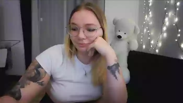 _Blondiebaby_