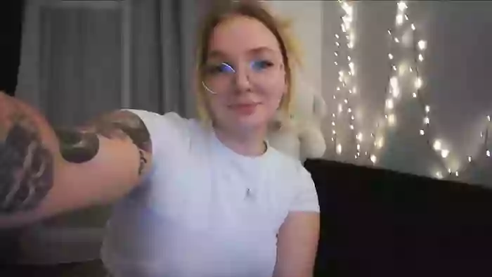_Blondiebaby_