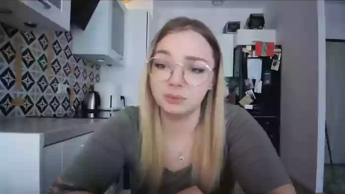 _Blondiebaby_