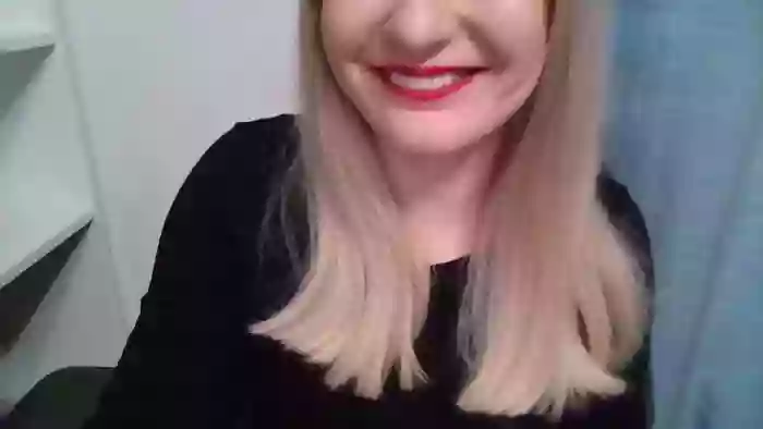 Blondi_Queen