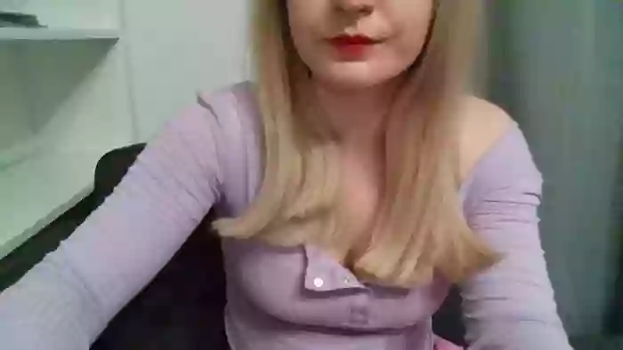 Blondi_Queen