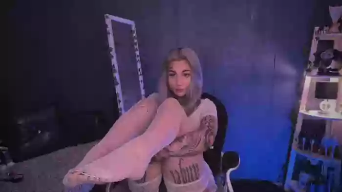 Dollybitch