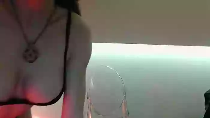 _EnchantingGirl_