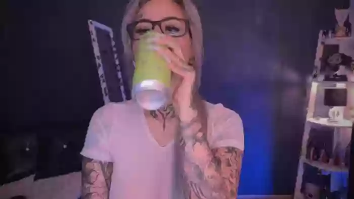 Dollybitch