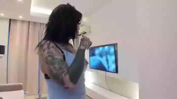 _NIKI_