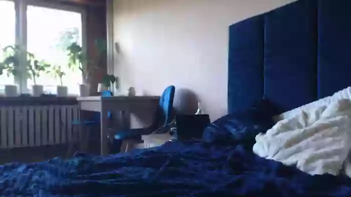 Ulegla_Suka_z_Kumplem