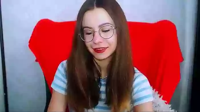AliceeCute18